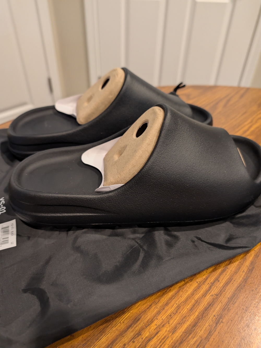 Yeezy Black Slide - Comfort Footbed Size 12 Men